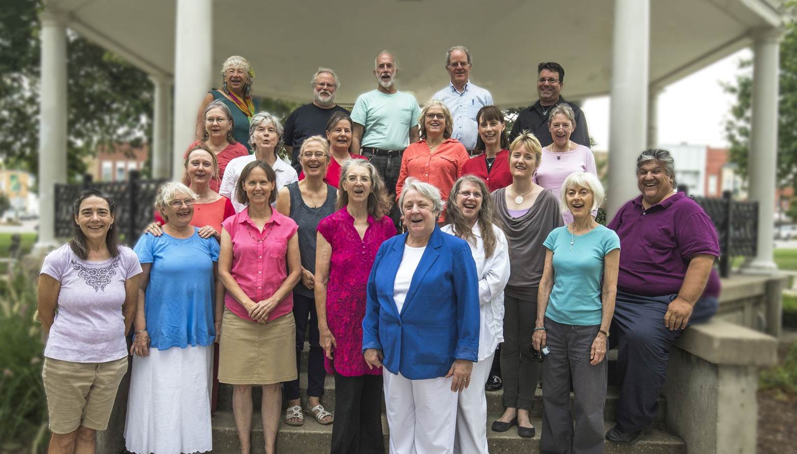 Everybody Sings Choir at the gazebo