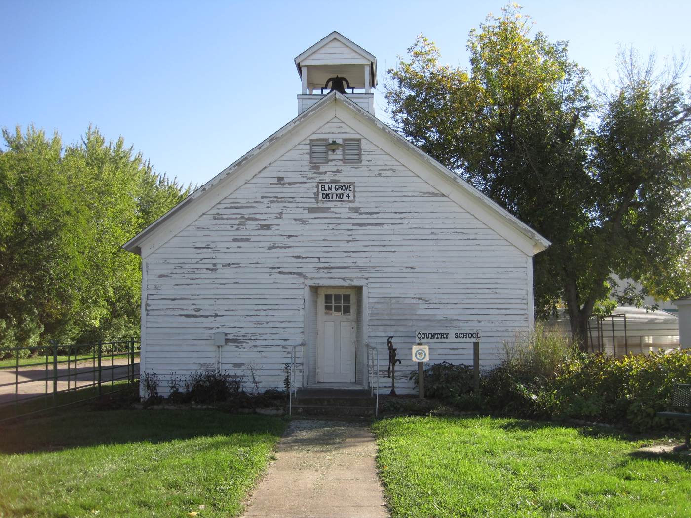 Elk Grove schoolhouse
