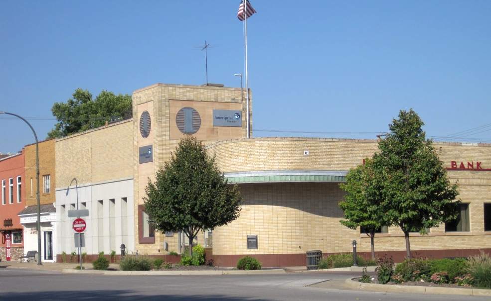 Iowa State BankFairfield Heritage Tour