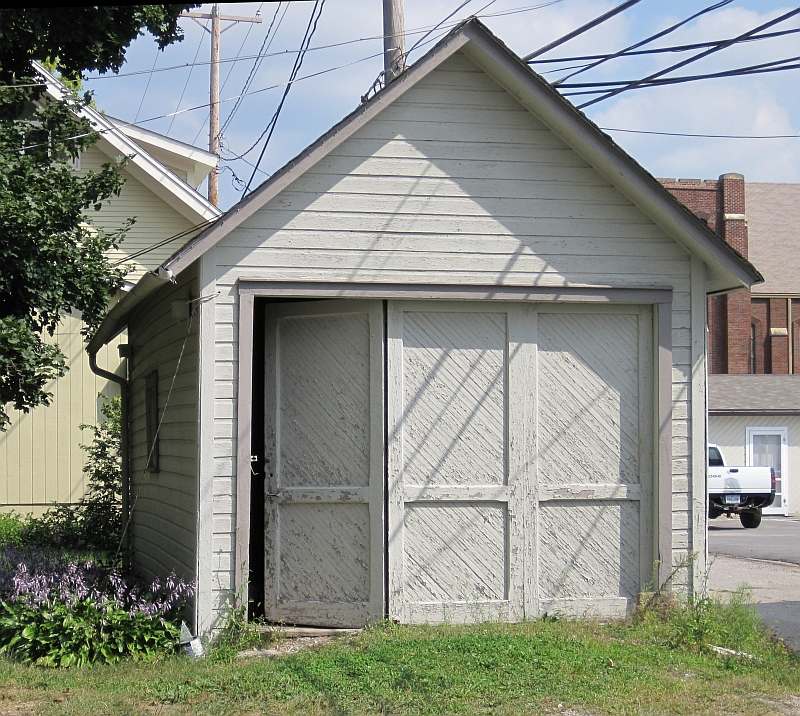 Another garage in town that uses Louden Garage Doors