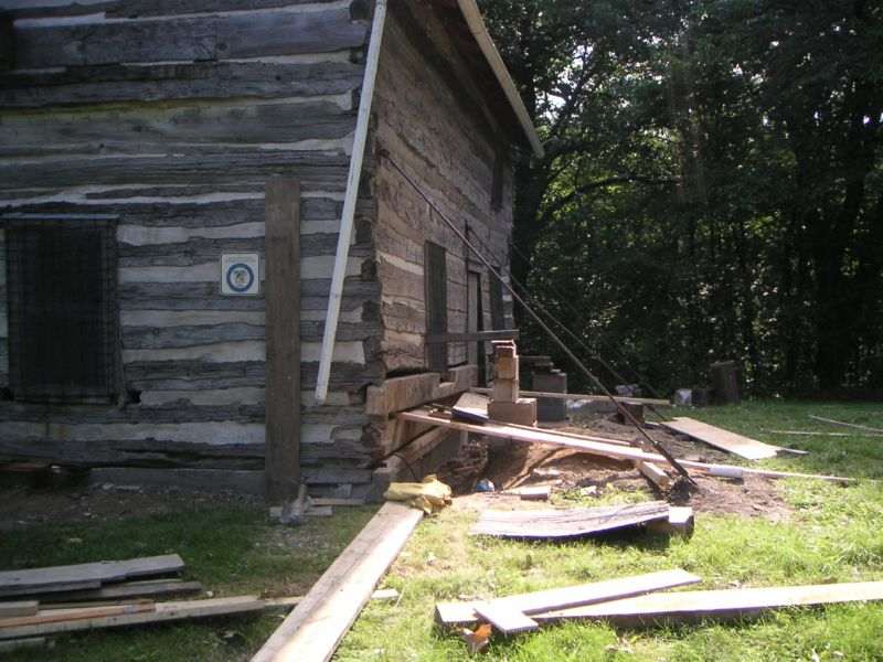 Bonnifield Log House